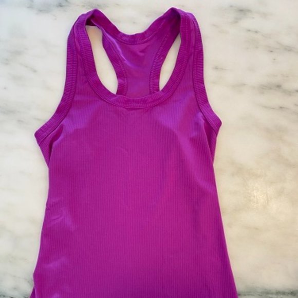 Nike Tank Tops - 3 Total - Picture 4 of 9
